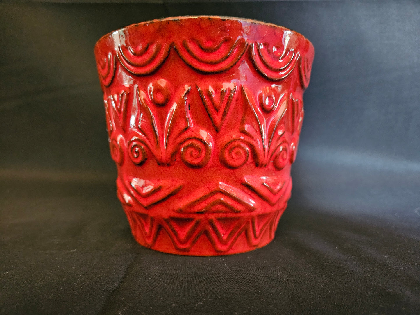 Red Plant Pot Fat Lava
