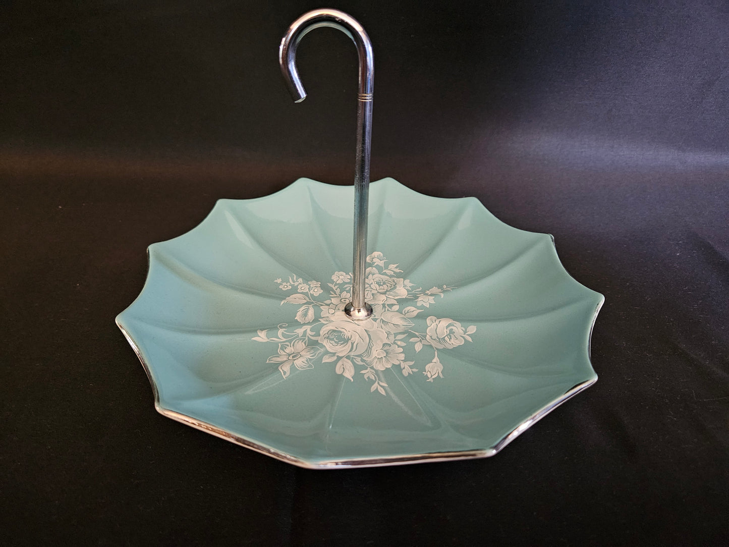 Mid Winter Style Craft Fashion Shape Umbrella Cake Plate Stand