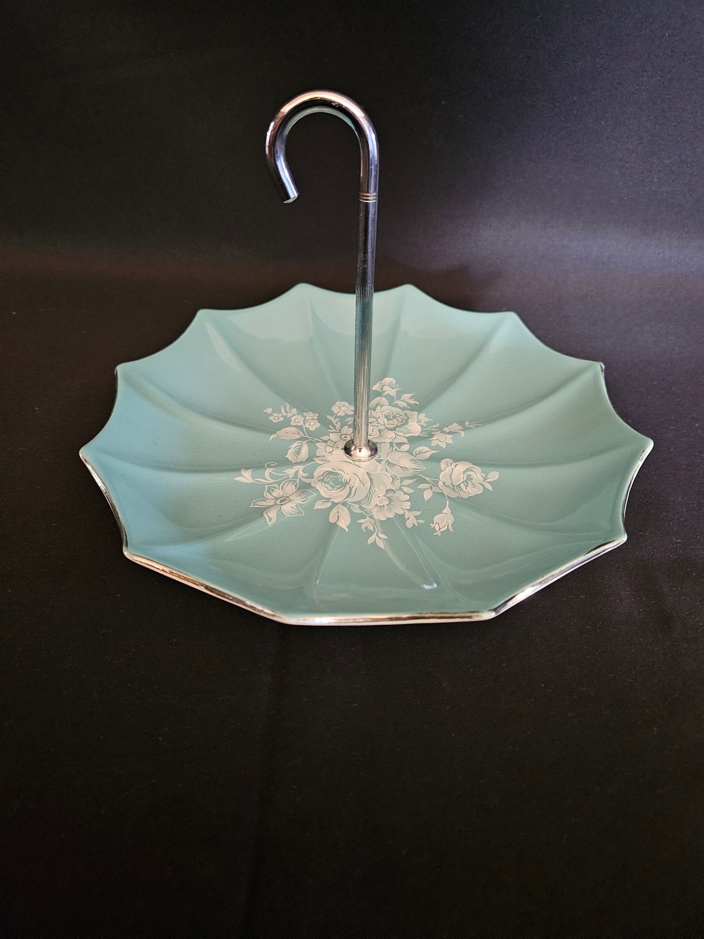 Mid Winter Style Craft Fashion Shape Umbrella Cake Plate Stand