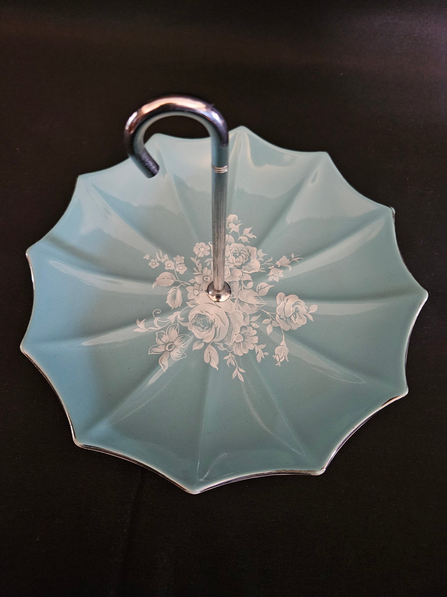 Mid Winter Style Craft Fashion Shape Umbrella Cake Plate Stand