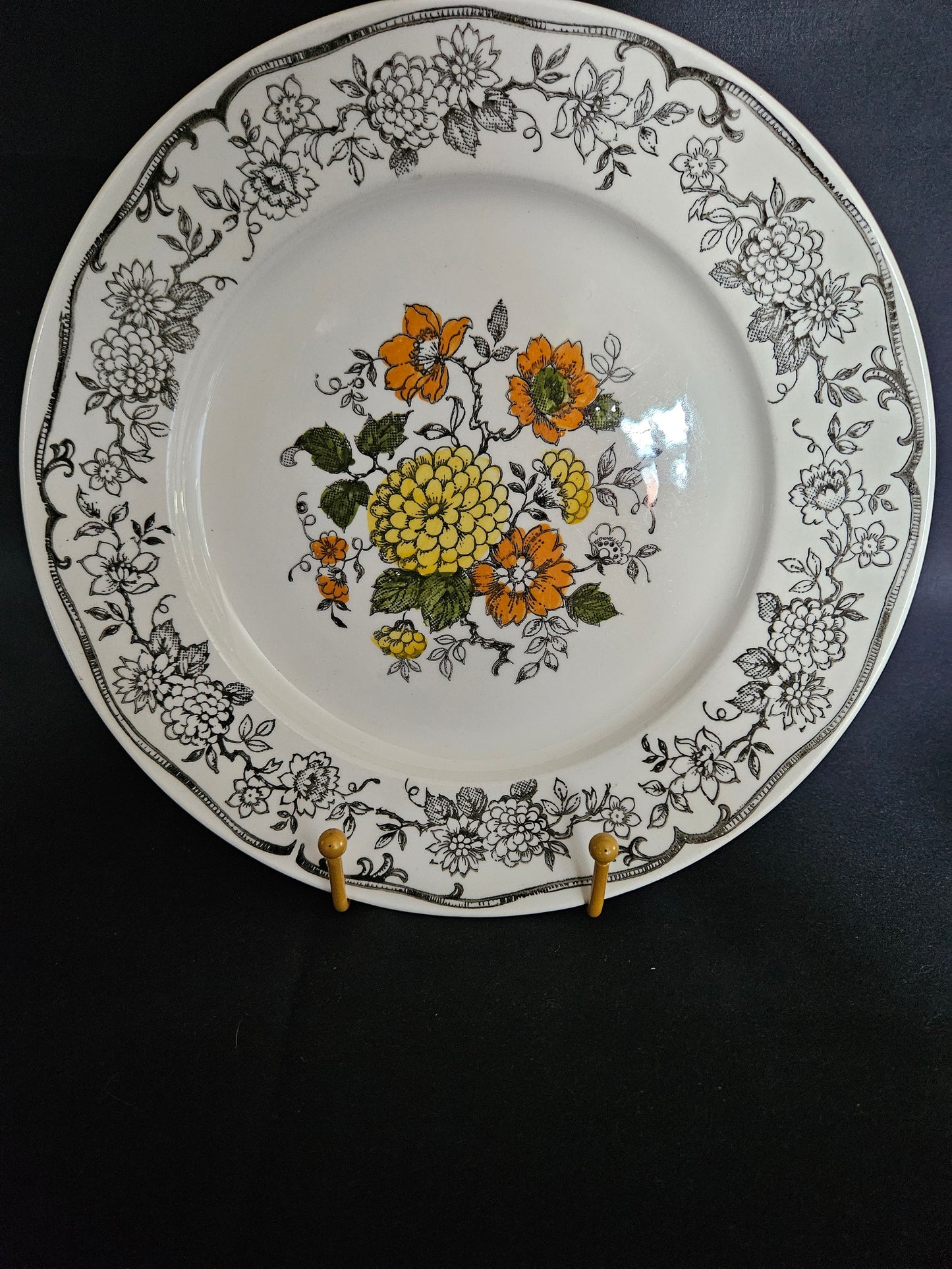 Kathie Winkle Manderley 24cm Dinner Plates X4