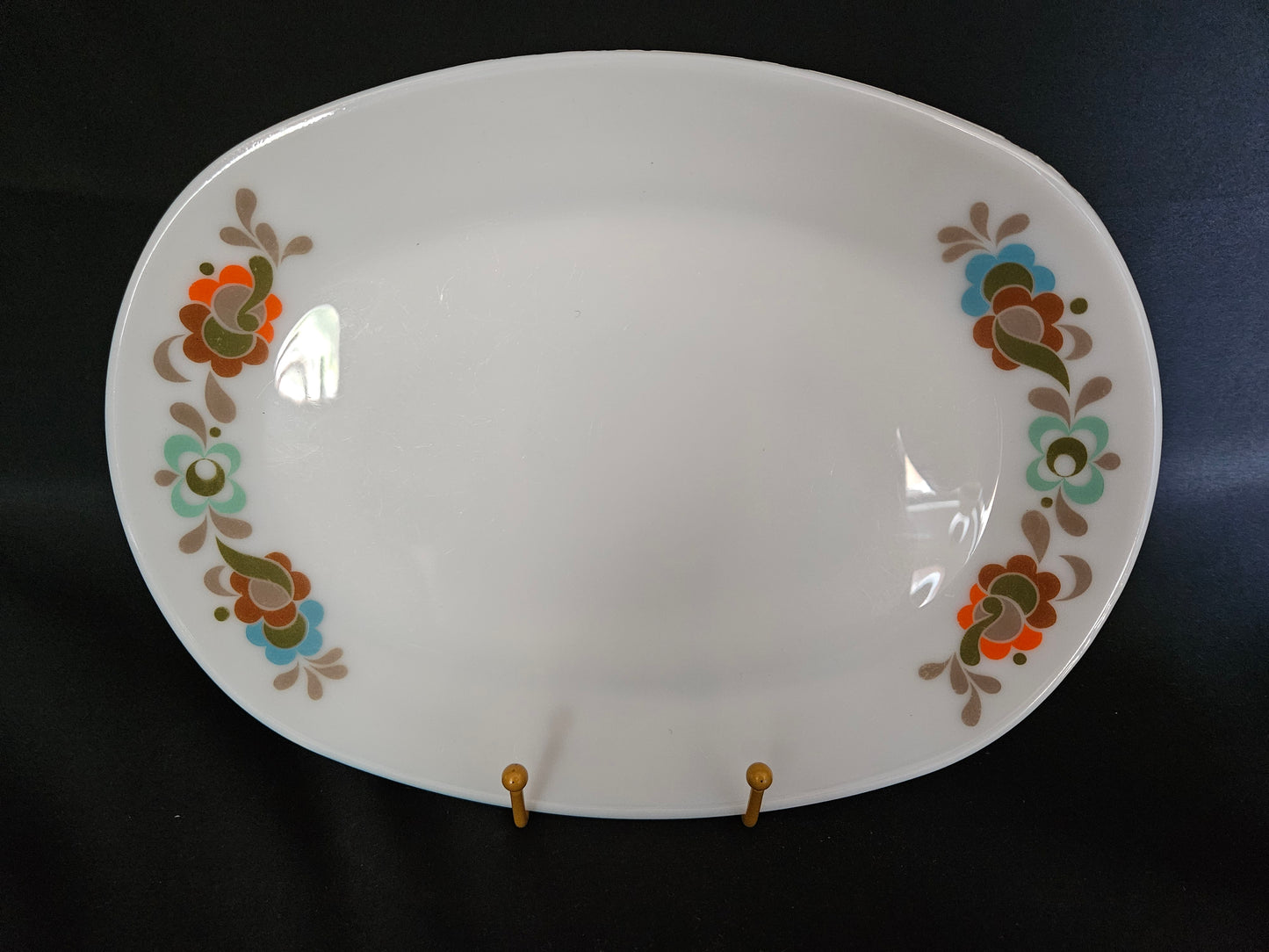 6 Pyrex Carnaby Steak Plates