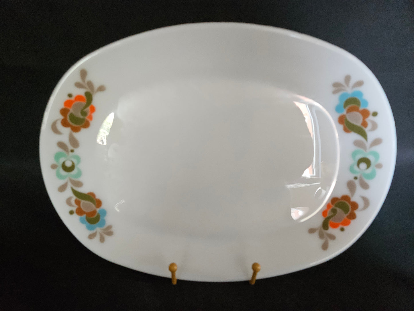 6 Pyrex Carnaby Steak Plates
