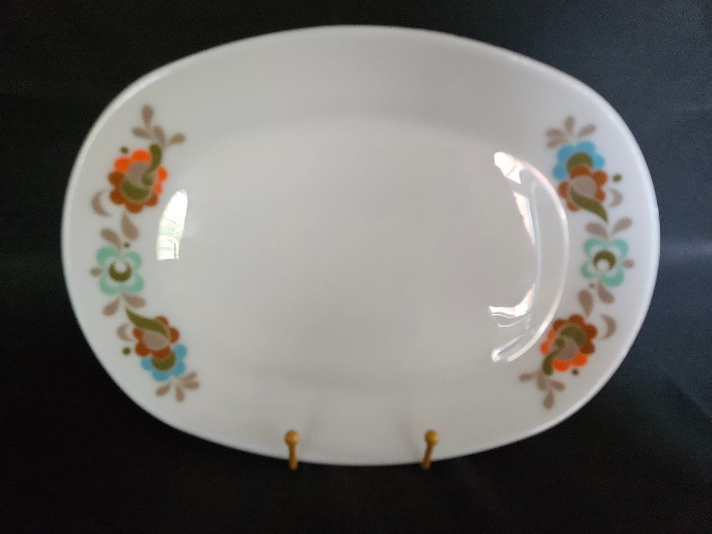 6 Pyrex Carnaby Steak Plates