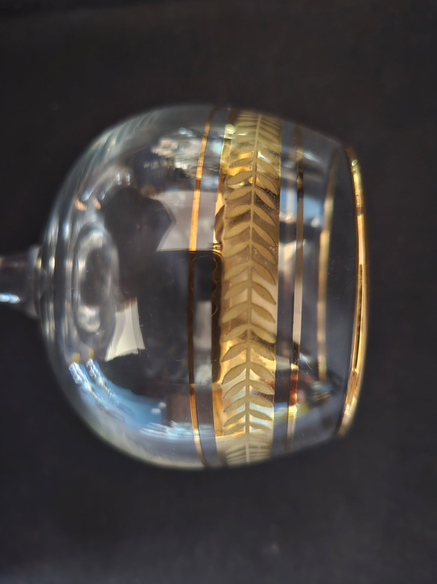 6 Gilt Banded Tall Wine Glasses