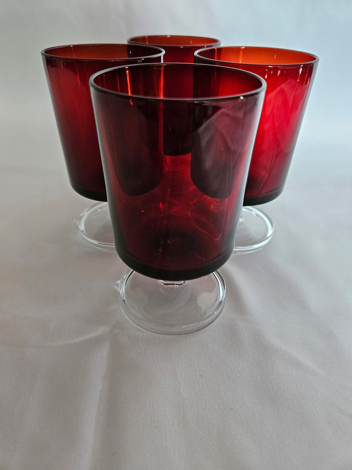 4 Luminarc Red Cavalier 11.5cm Wine Glasses