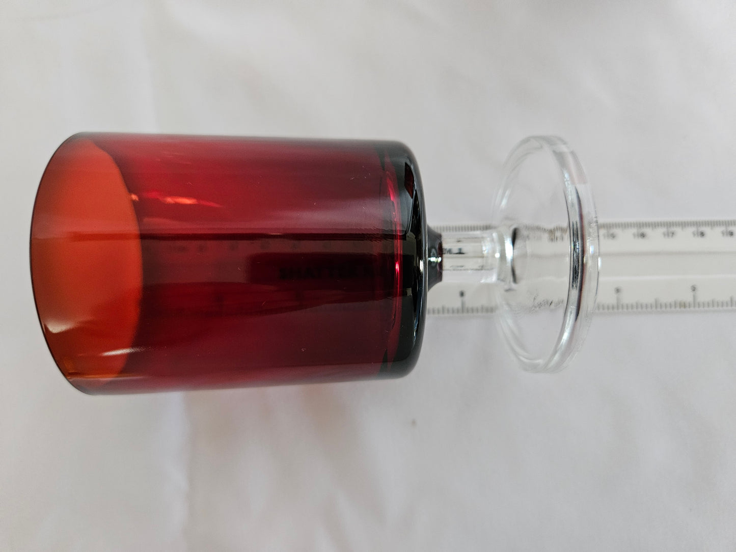 4 Luminarc Red Cavalier 11.5cm Wine Glasses
