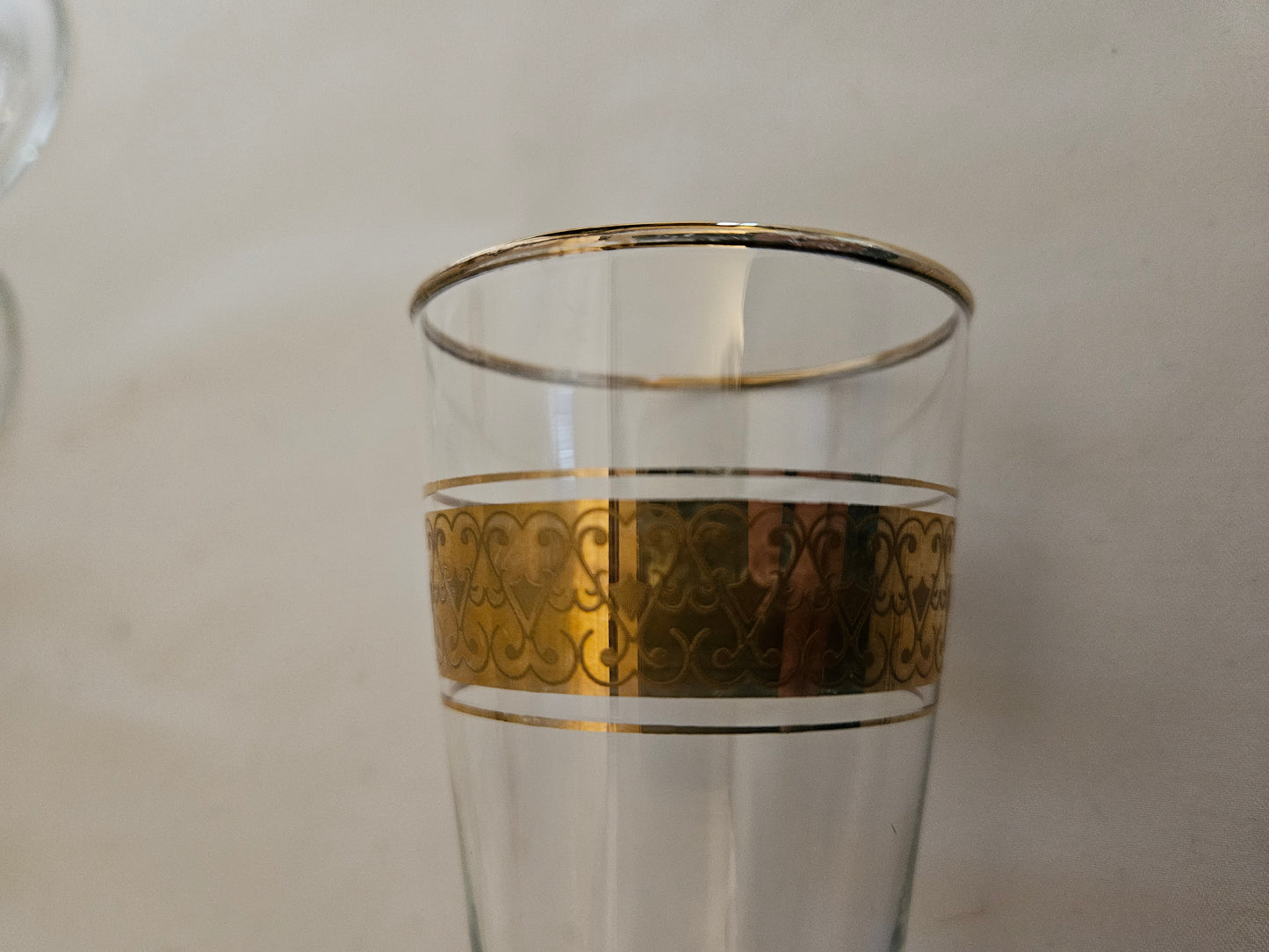 6 Gold Banded Wine Glasses Champagne Flutes