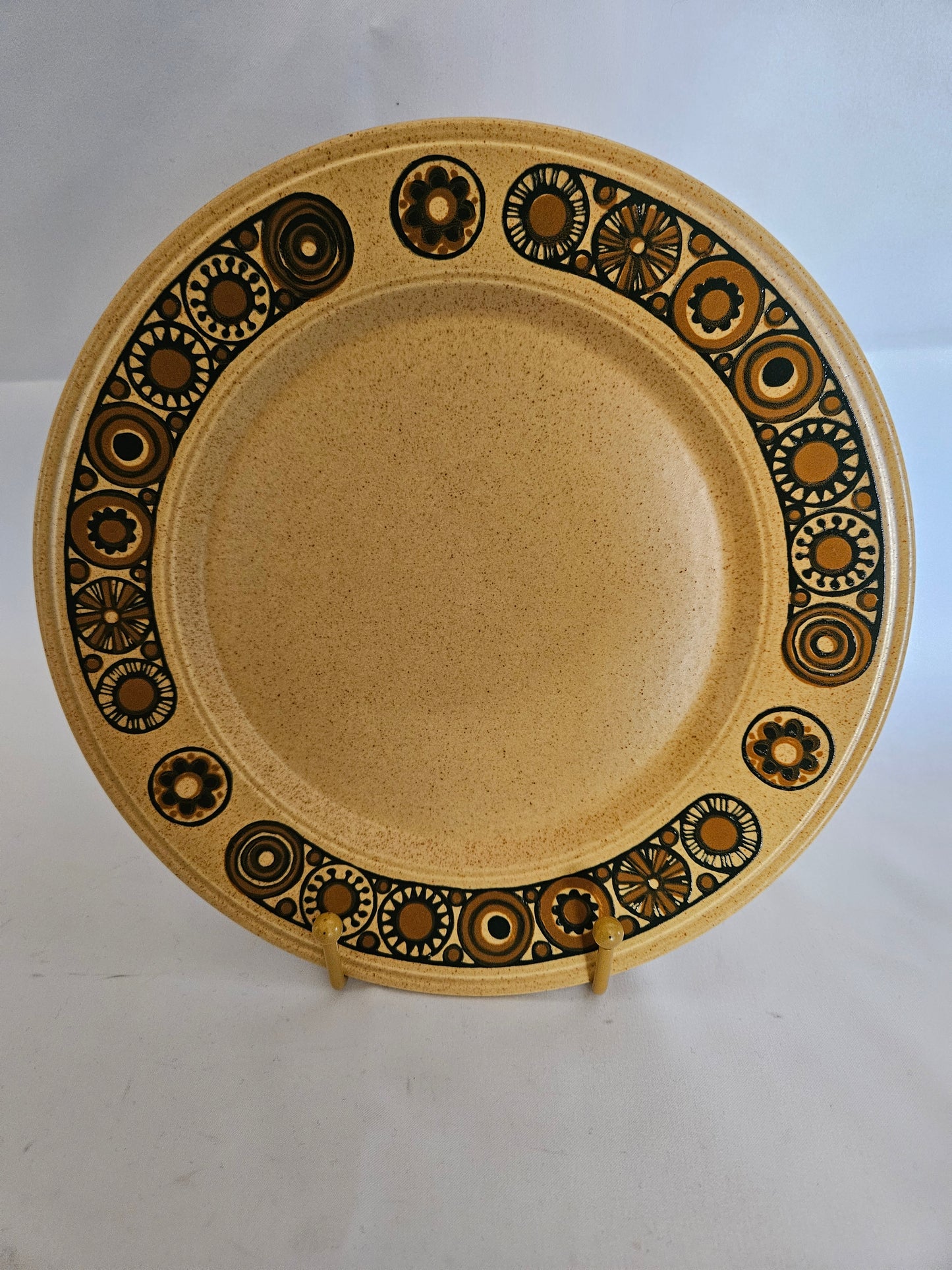 6 Kilncraft Bacchus 9" Salad Plates