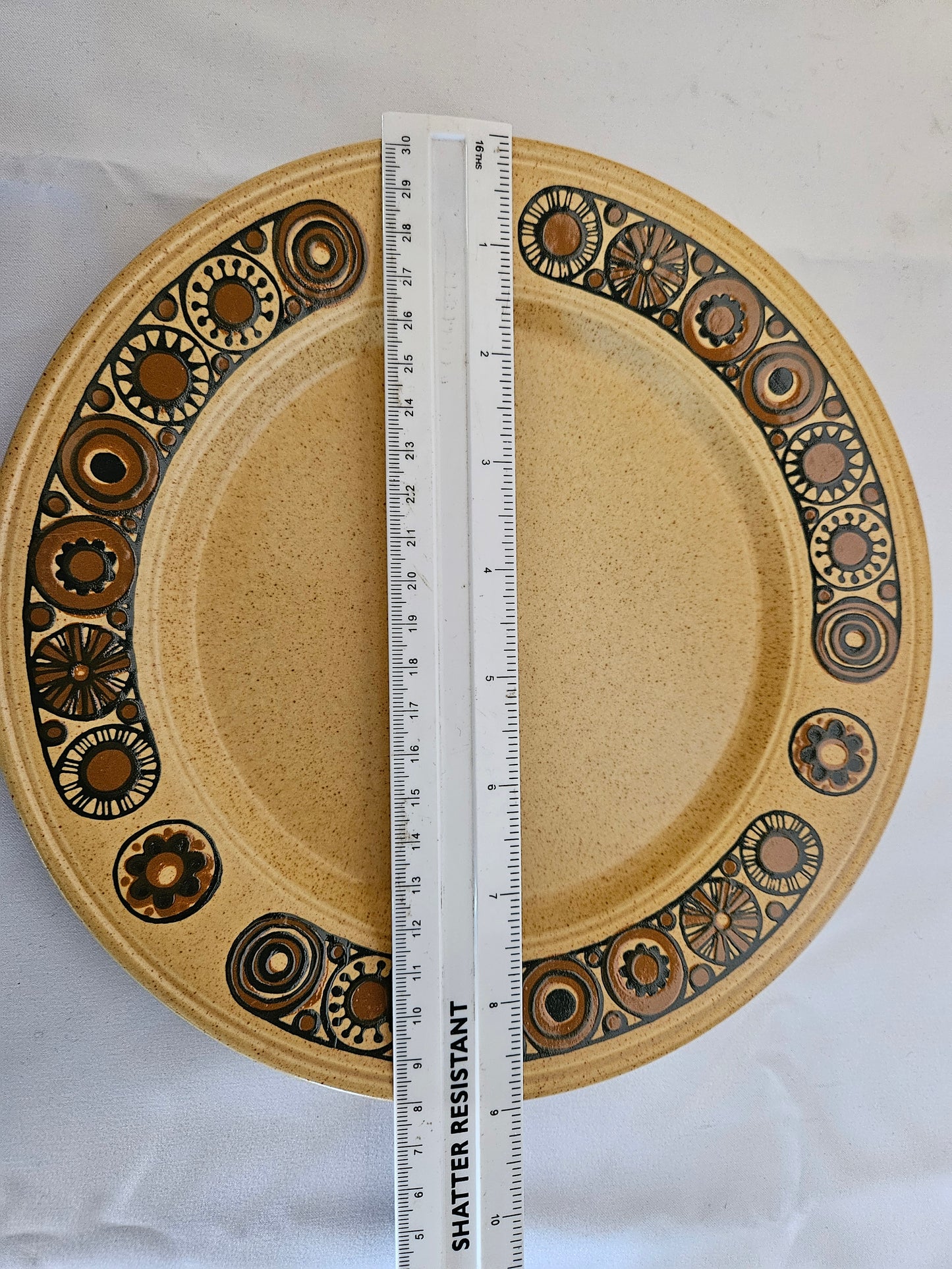 6 Kilncraft Bacchus 9" Salad Plates