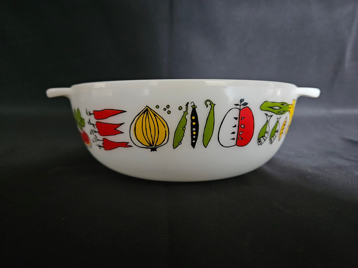 Pyrex Harvest Vegetables Eared Casserole