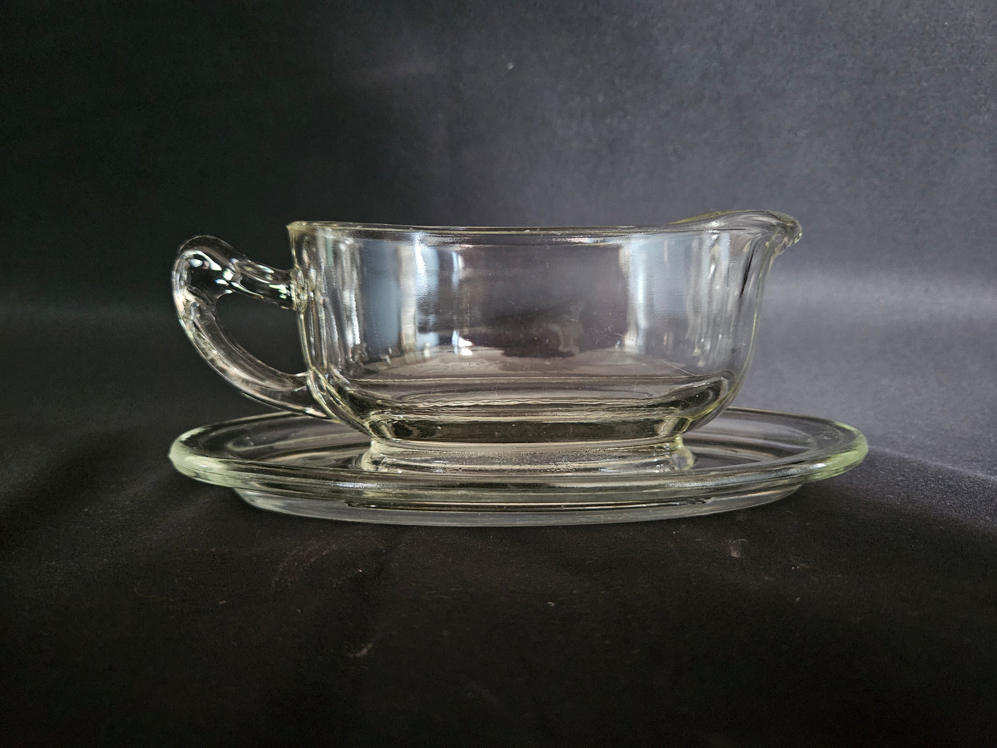 Small Clear Pyrex Gravy Boat and Saucer