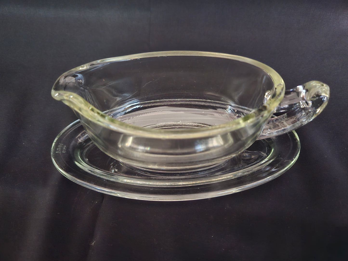 Small Clear Pyrex Gravy Boat and Saucer