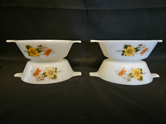 4 Vintage Pyrex Autumn Glory Handled Soup Bowls