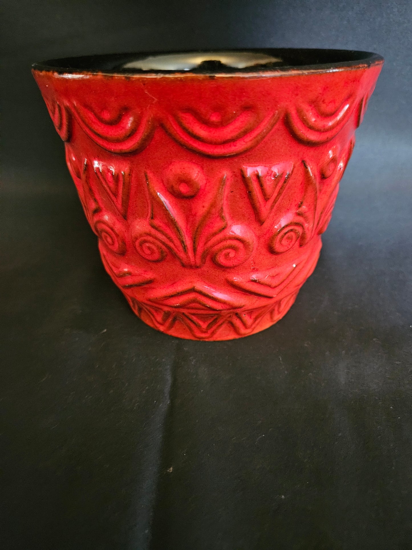 Red Plant Pot Fat Lava