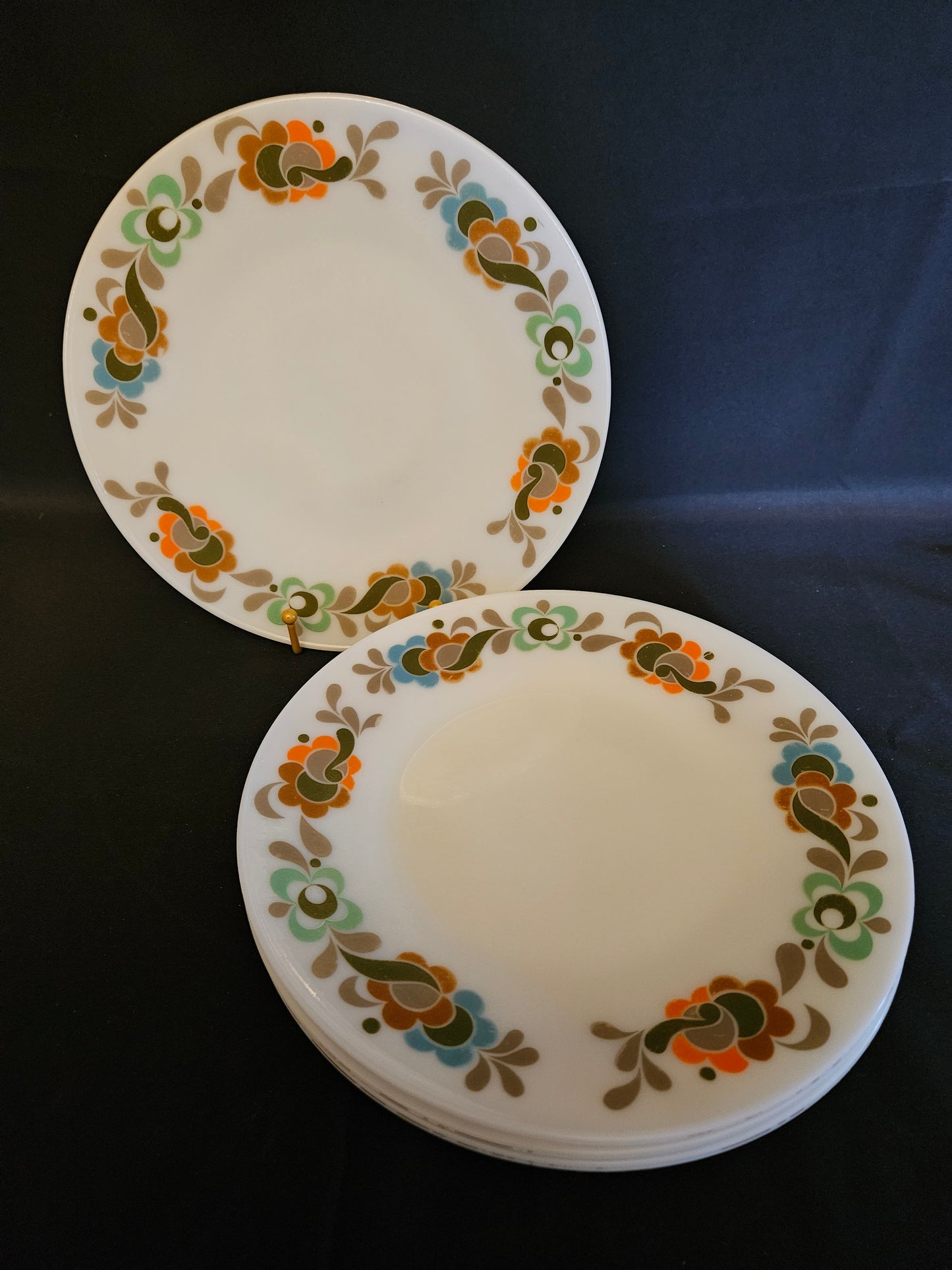 Pyrex Carnaby Tempo Dinner Plates X4