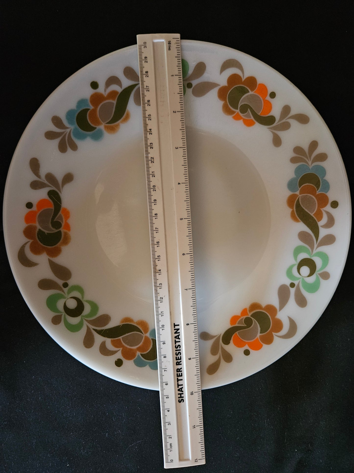 Pyrex Carnaby Tempo Dinner Plates X4