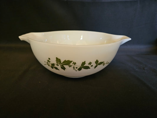 Pyrex Cinderella Mixing Bowl Green Hawthorn