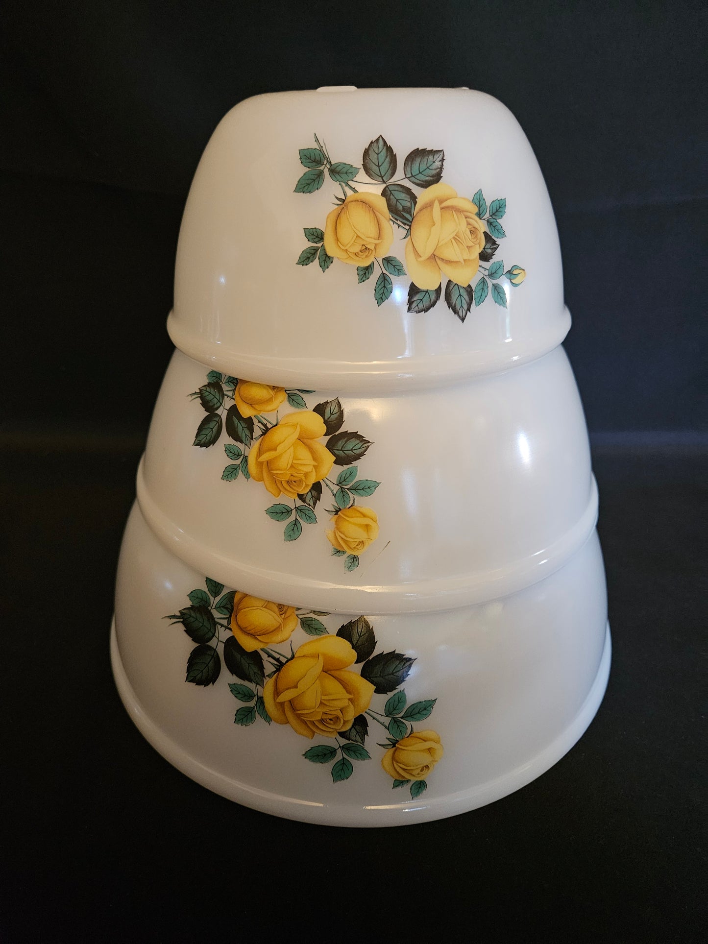 Phoenix Ware Yellow Rose Mixing Bowl Set