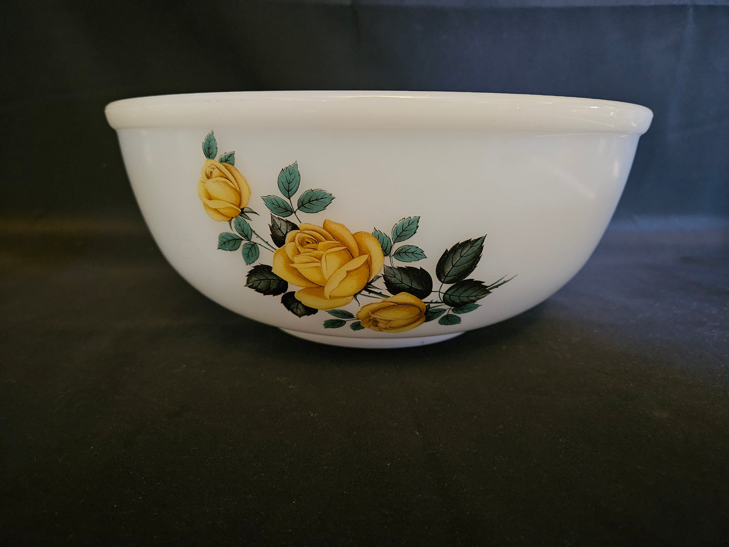 Phoenix Ware Yellow Rose Mixing Bowl Set