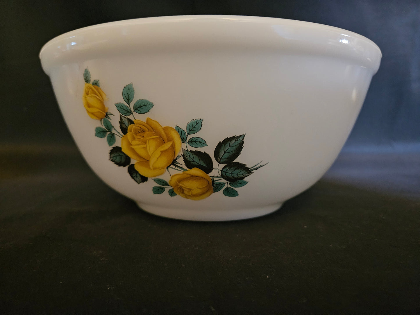 Phoenix Ware Yellow Rose Mixing Bowl Set