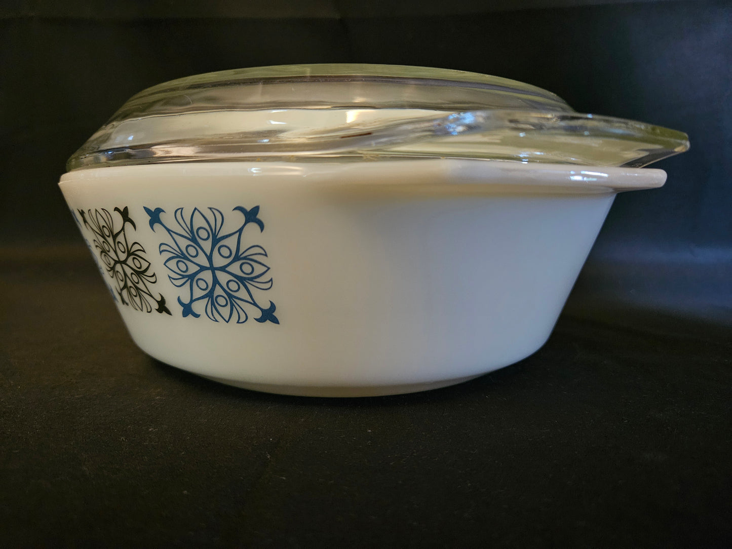 Pyrex Chelsea Large Casserole