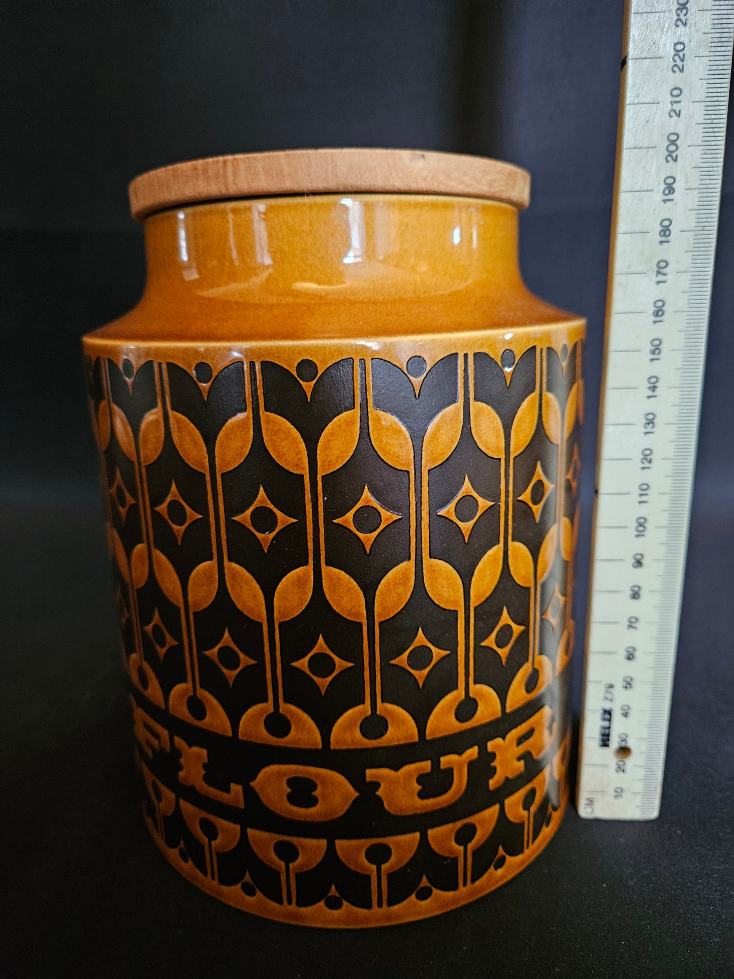 Hornsea Heirloom Flour Jar