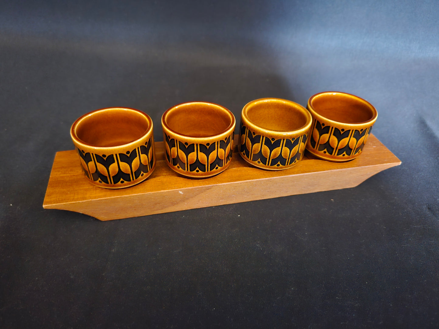 Hornsea Heirloom 4 Egg Cups and Holder