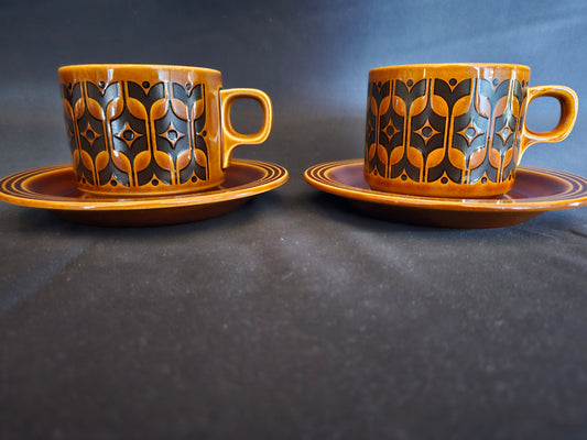 Hornsea Heirloom Tea Cups and Saucers X2