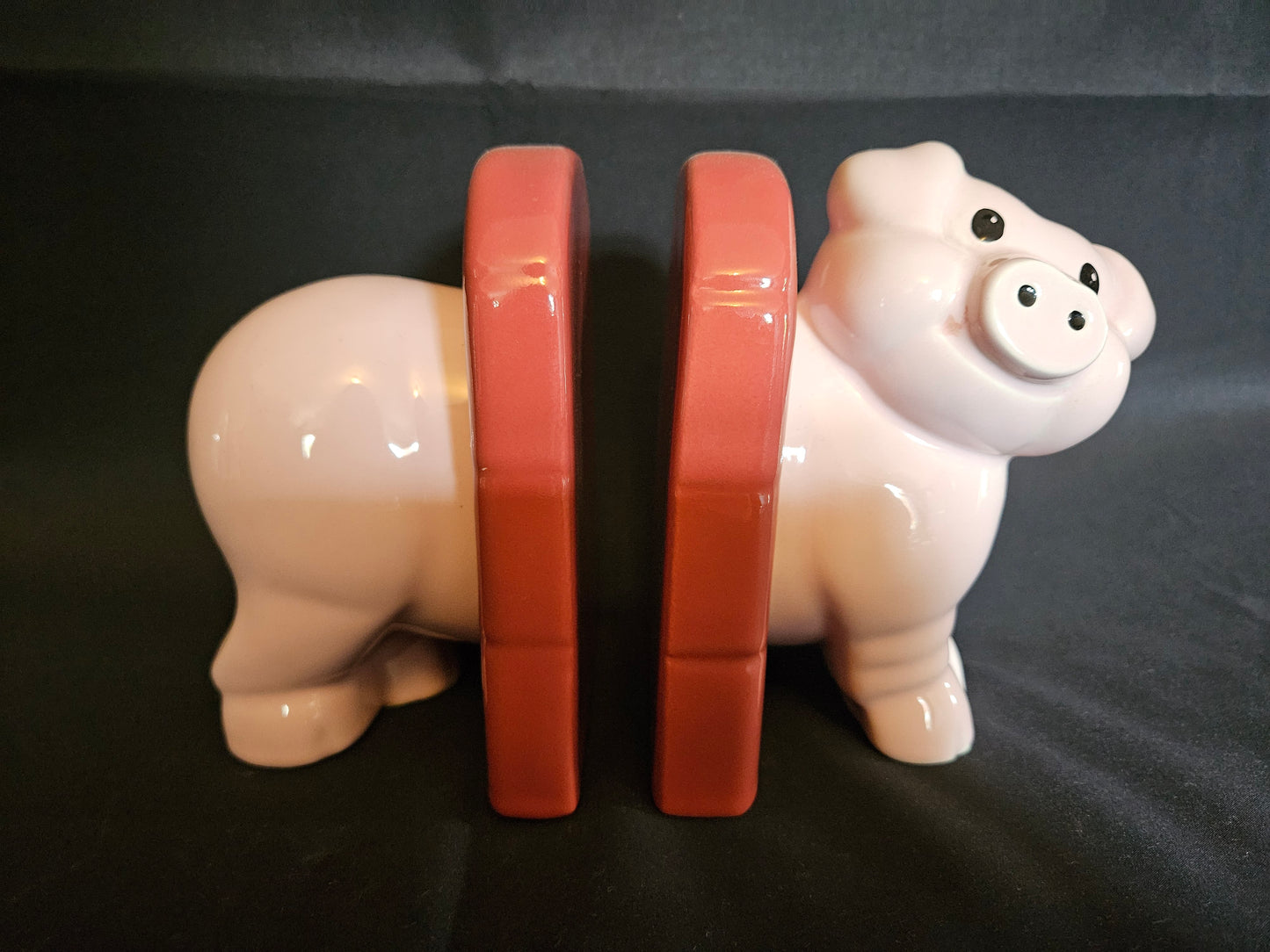 Vintage Kitsch Carlton Ware Pig Book Ends