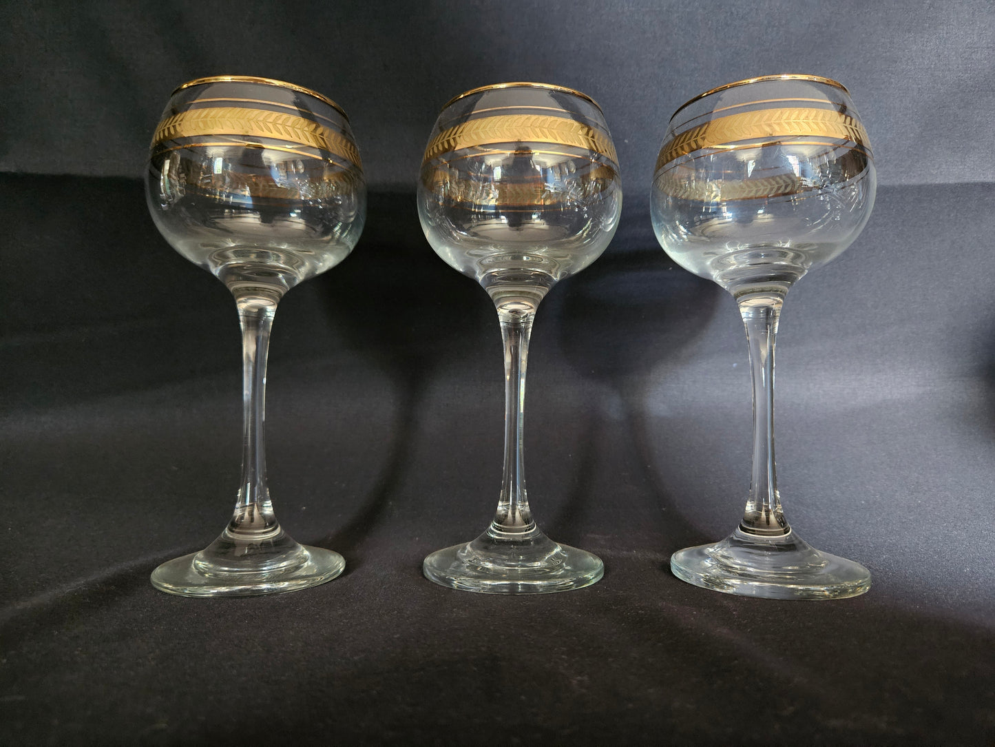 6 Gilt Banded Tall Wine Glasses