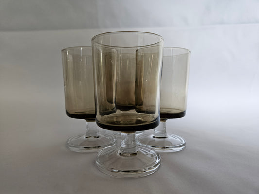 4 Luminarc Cavalier Smoked Glass Wine Glasses