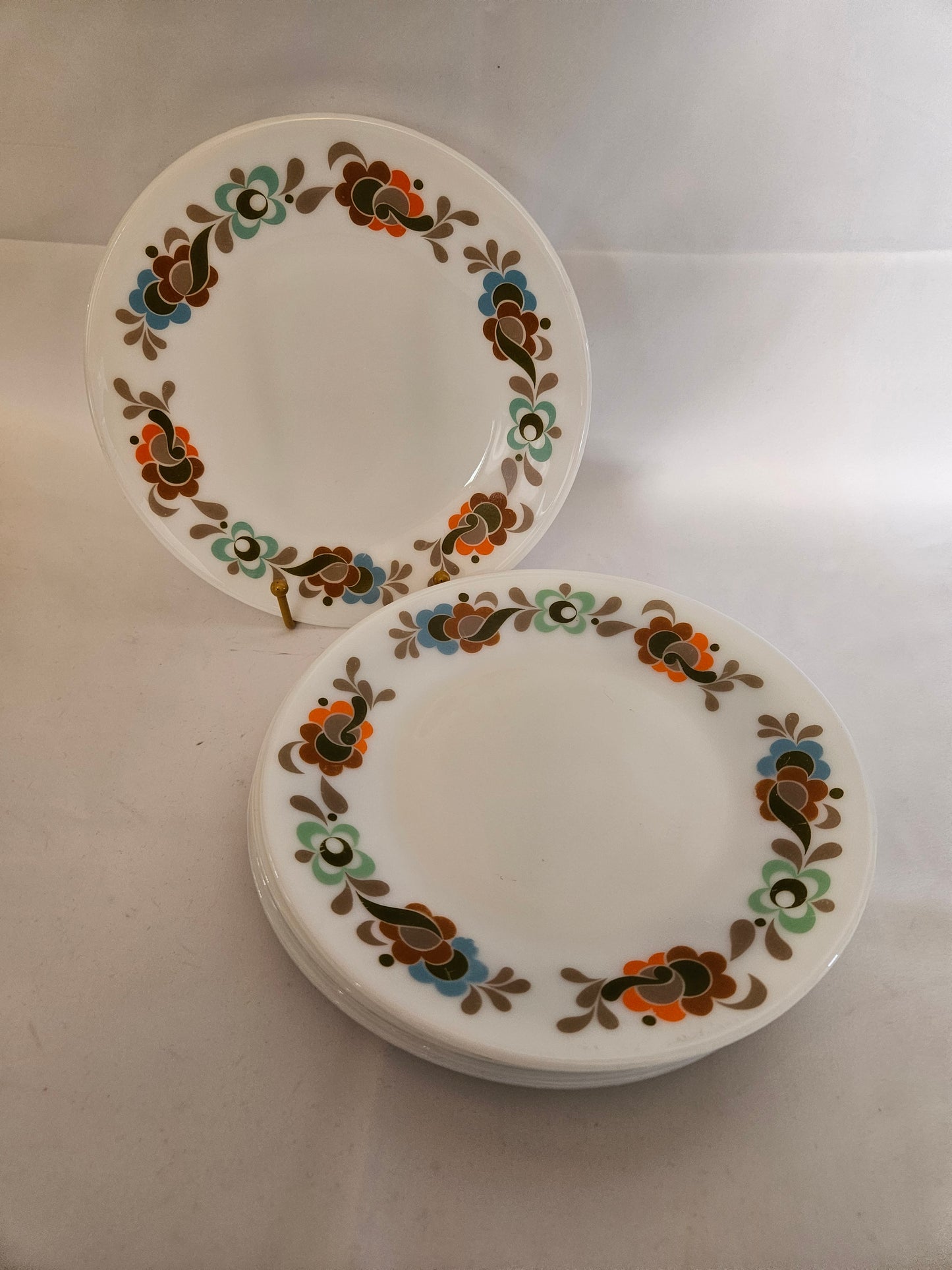 5 Pyrex Carnaby Tempo Salad Small Dinner Plates