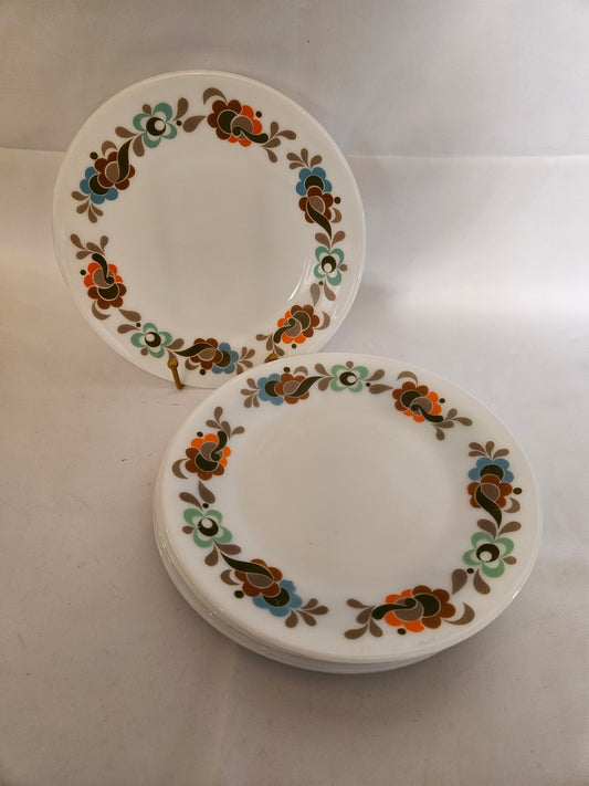 5 Pyrex Carnaby Tempo Salad Small Dinner Plates