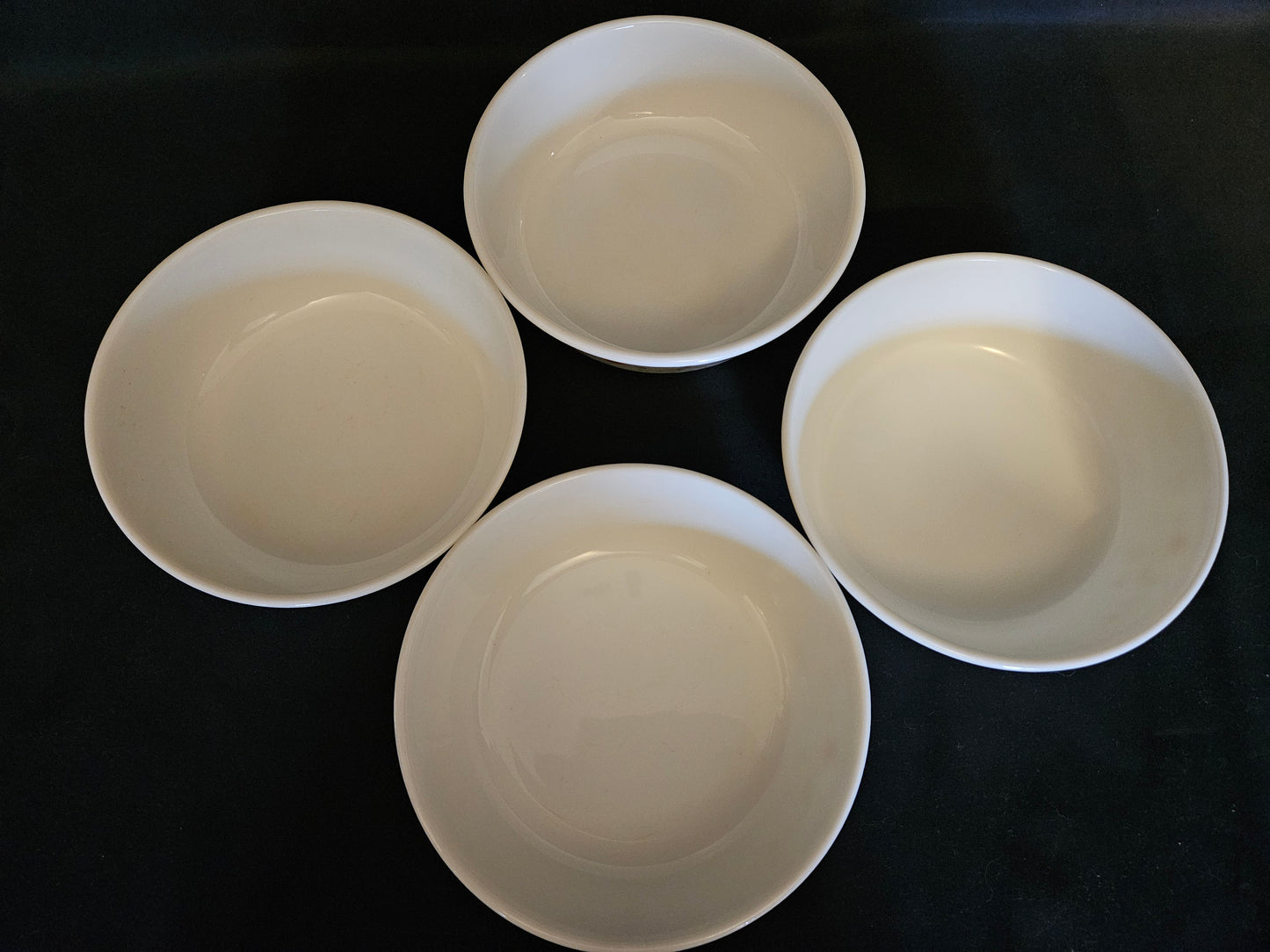 4 Pyrex Emily Spring Garden Cereal Bowls