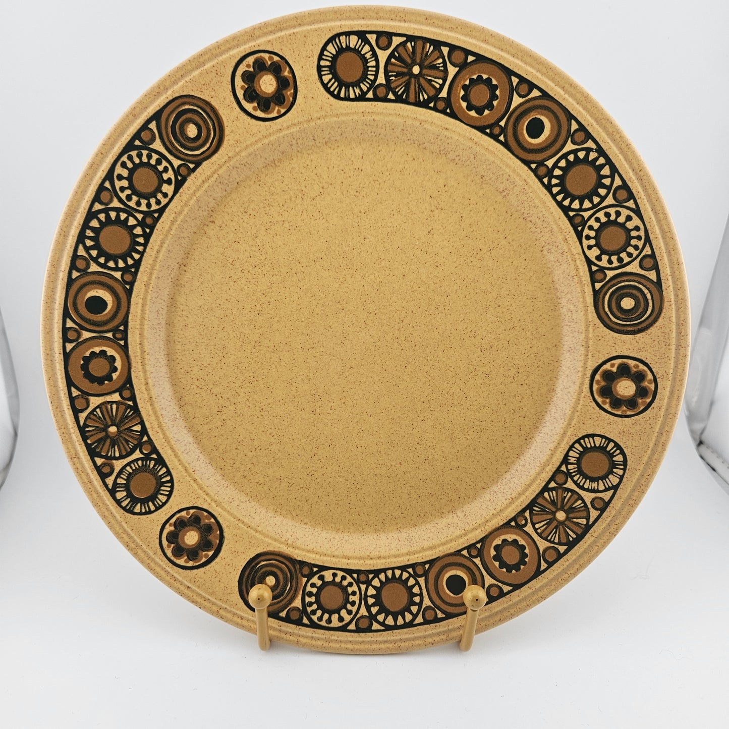 6 Kiln Craft Bacchus Dinner Plates