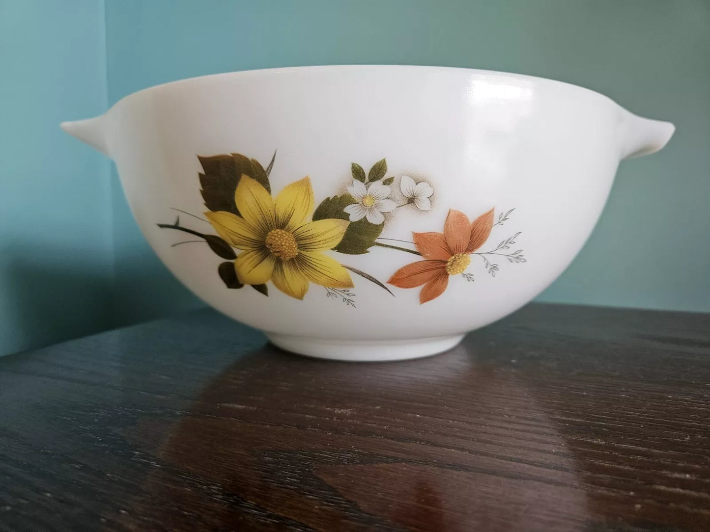 Pyrex Autumn Glory Cinderella Mix and Pour Bowl